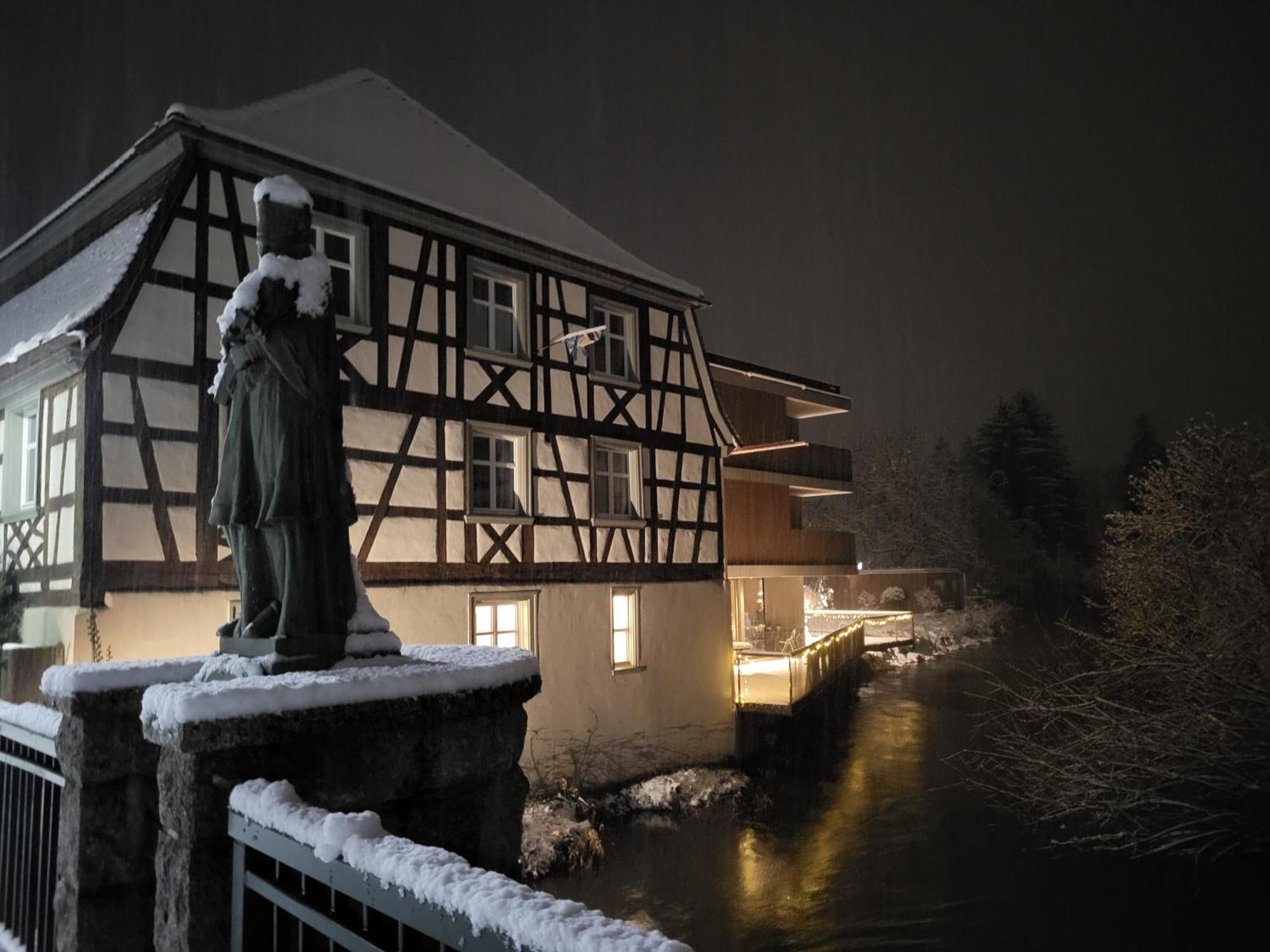 Sternen Bohlingen Aparthotel Экстерьер фото