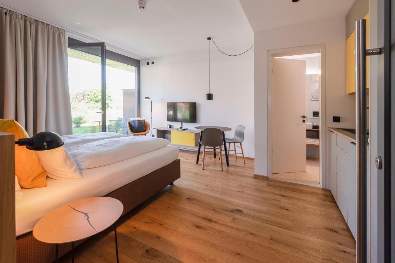 Sternen Bohlingen Aparthotel Номер фото